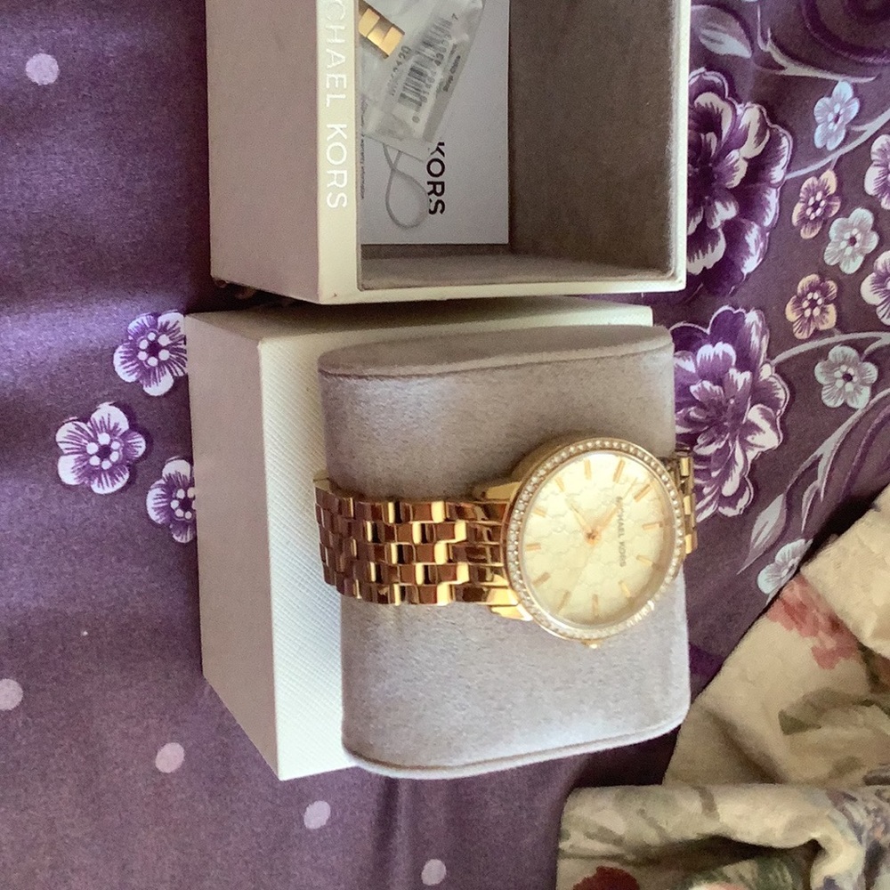 Lady’s watch